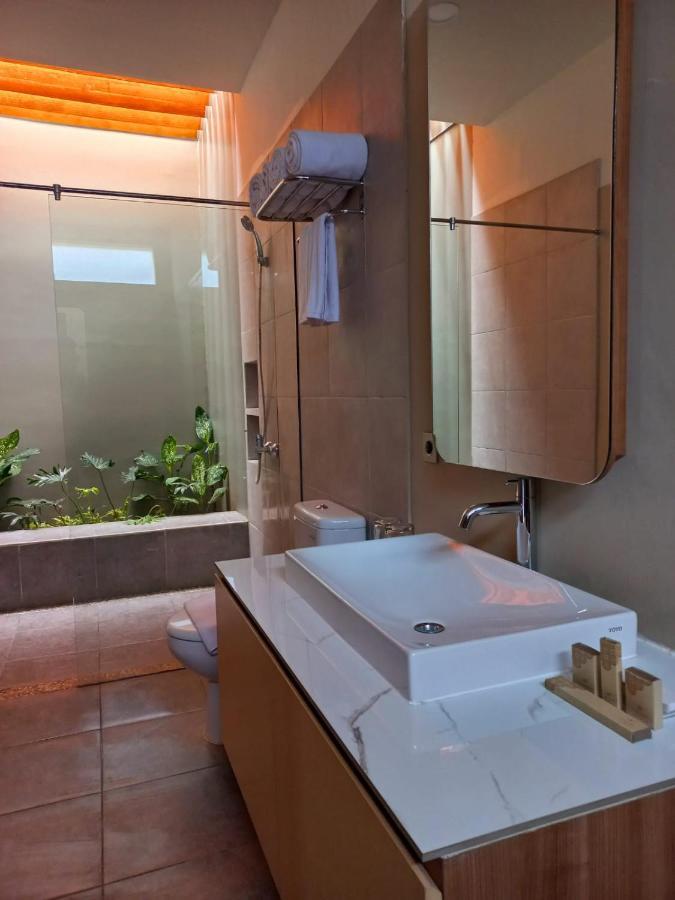 The Allure Villas Managed By Sahid Пангандаран Екстериор снимка